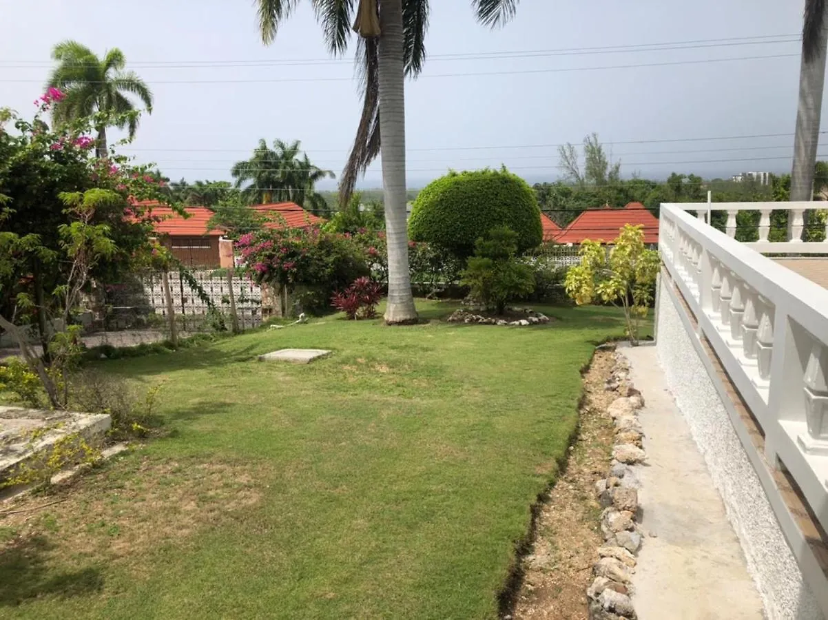 Guest house Hunters Villa Montego Bay
