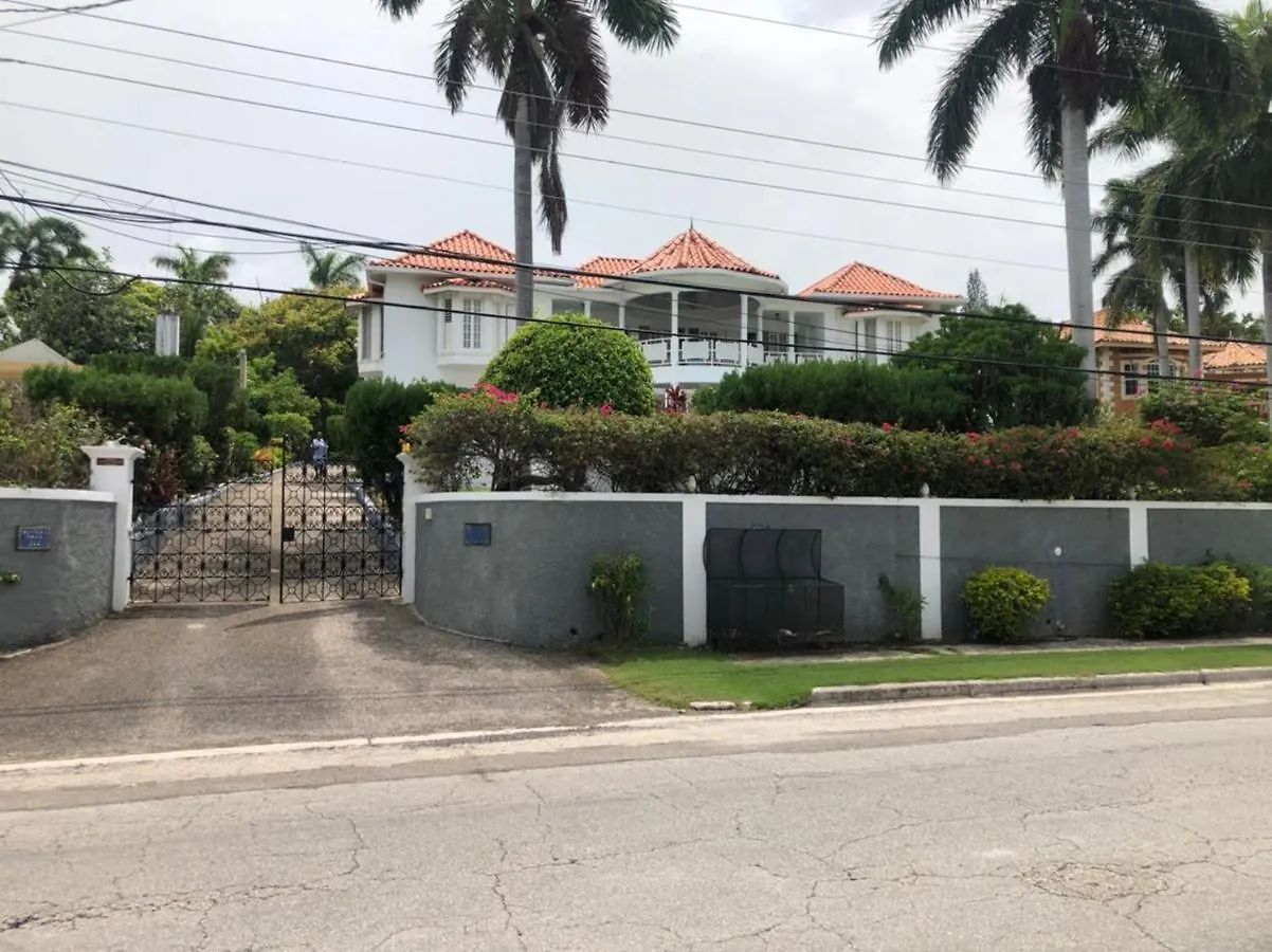 Hunters Villa Montego Bay 0*,
