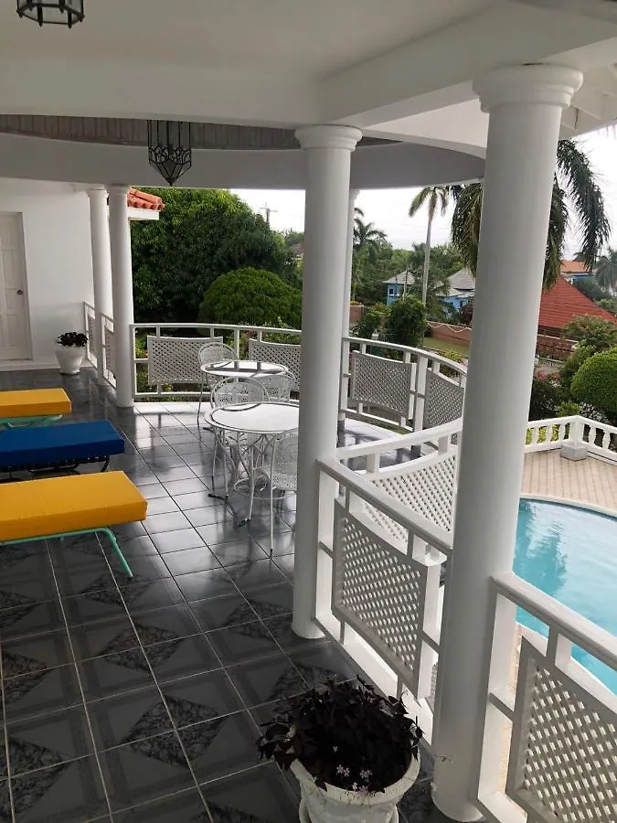 Hunters Villa Montego Bay 0*,  Jamaica